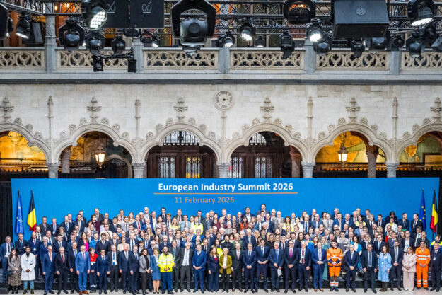 European-Industry-Summit_2026_Family-Photo_3